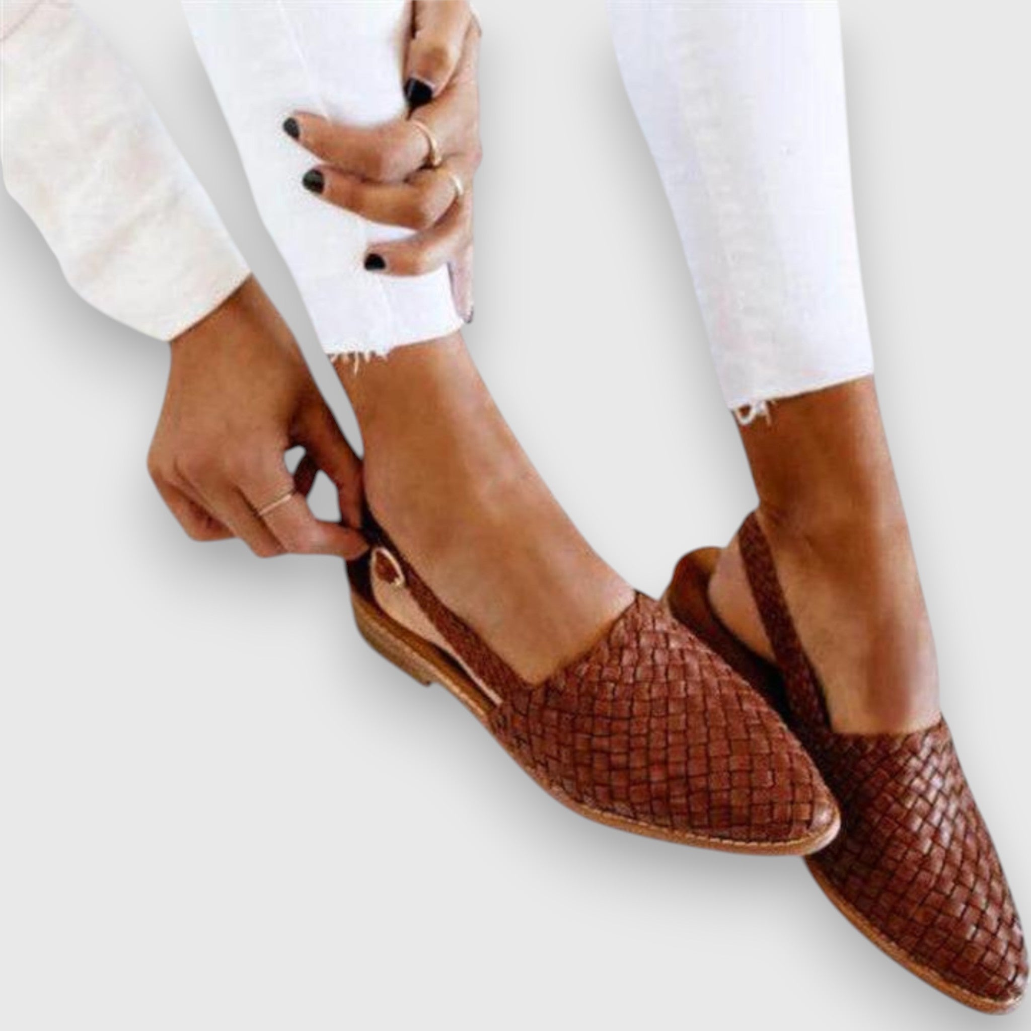 Brown / 12 US | 43 EU
