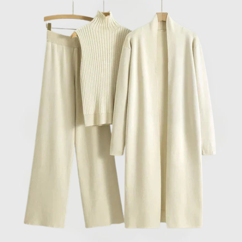 Tinna | Three-Piece Relaxed Lounge Set